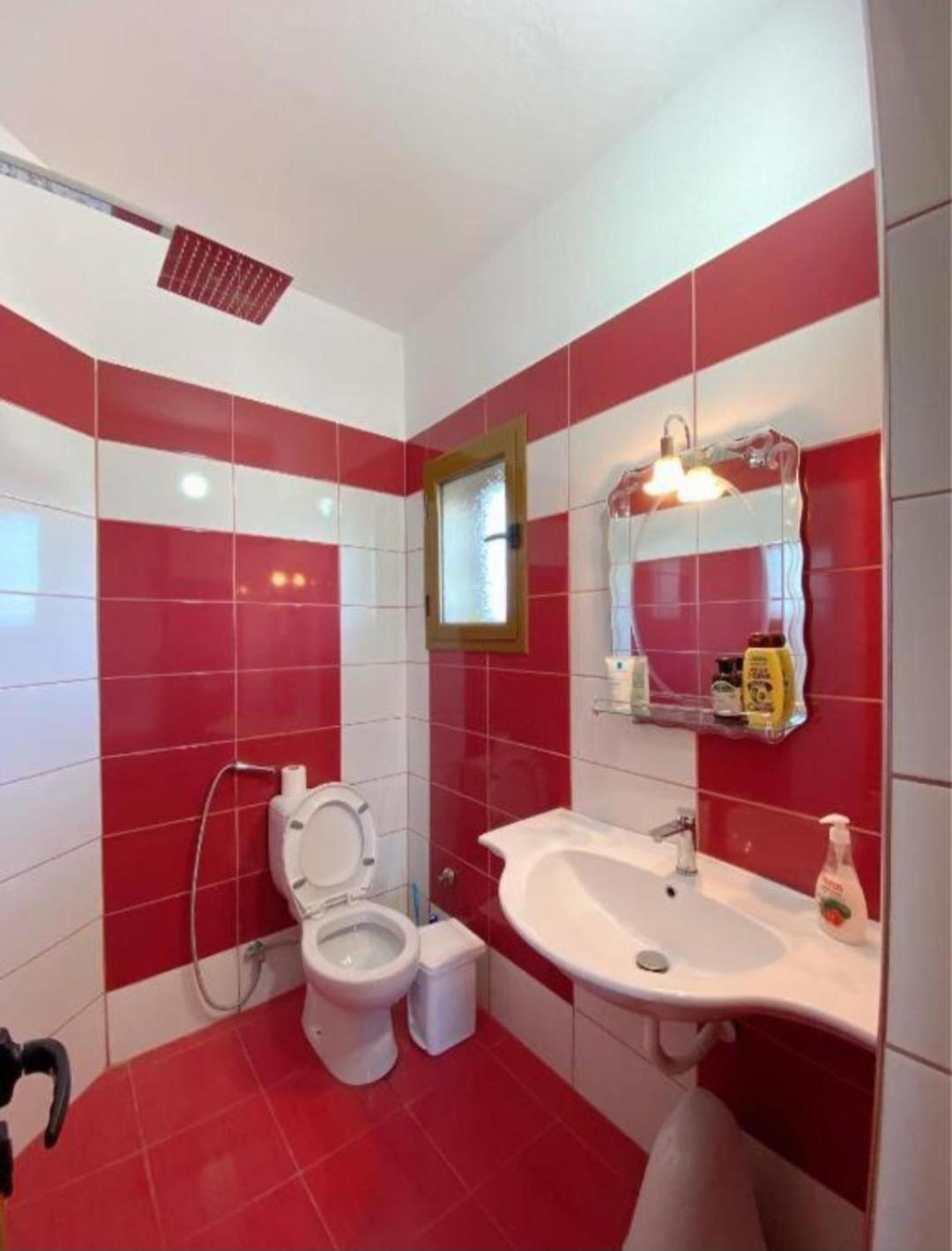 Arlind'S Apartaments Vlore Ngoại thất bức ảnh