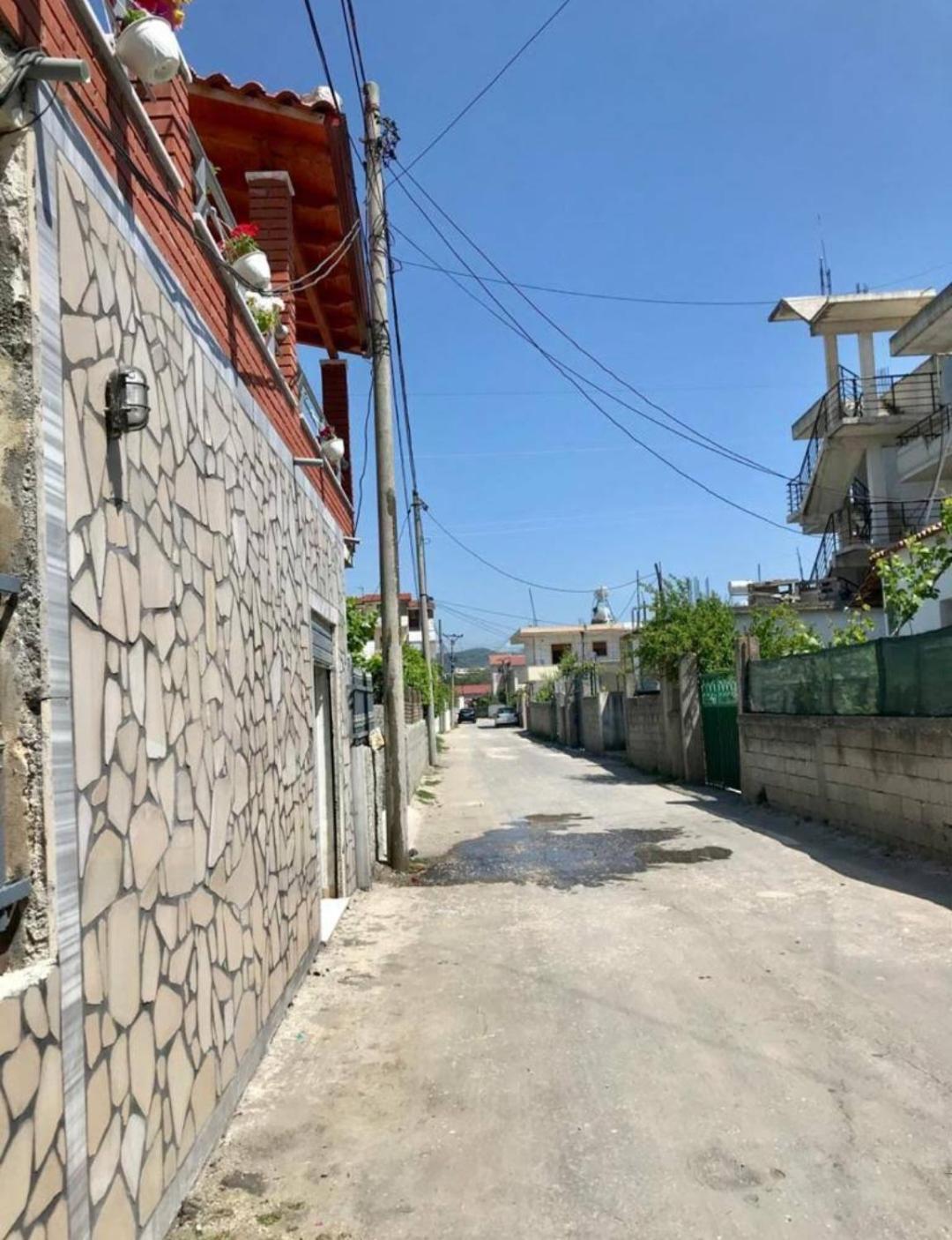 Arlind'S Apartaments Vlore Ngoại thất bức ảnh
